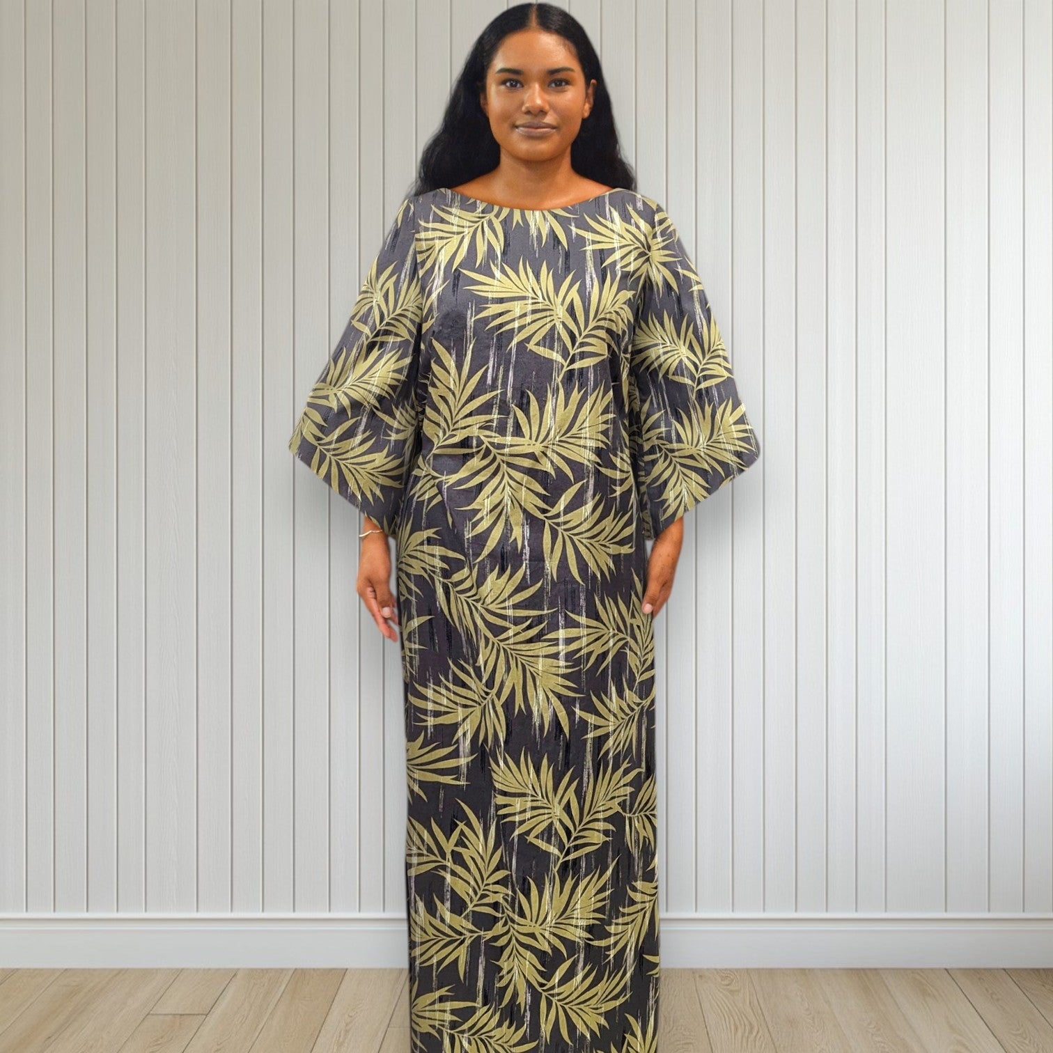 Kimono Sleeve Hawaiian Dress With Slit Design - Charcoal