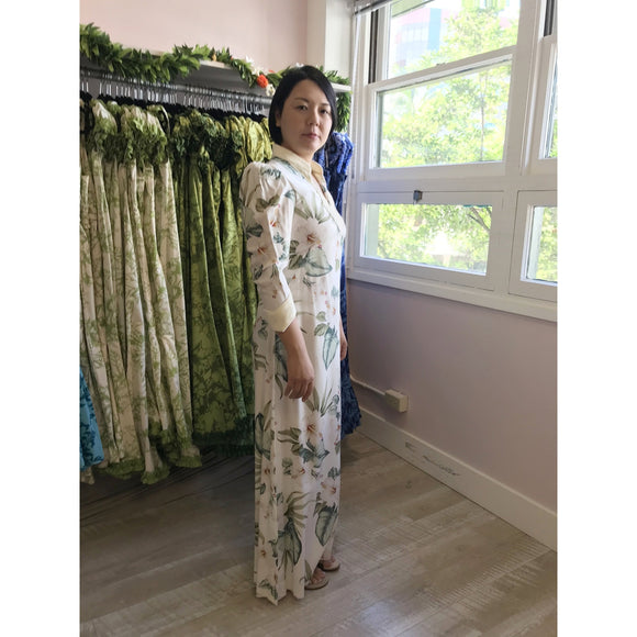 White Velvet Trim Mandarin Collar Hibiscus Dress