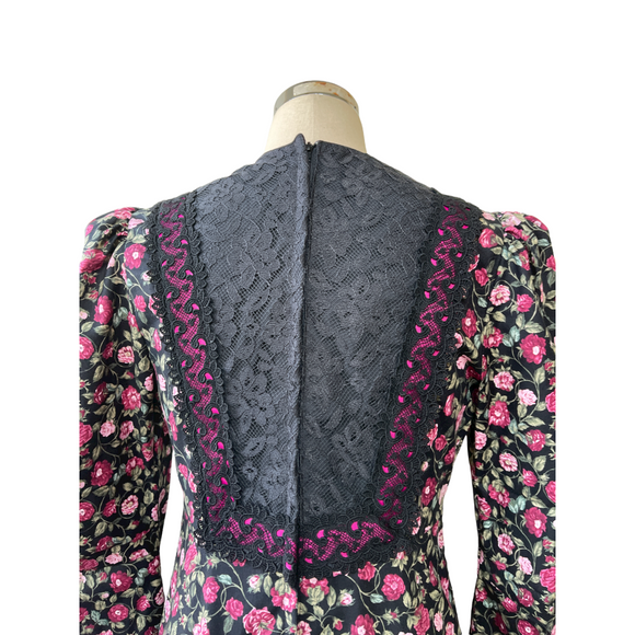 Pink Roses Black Lace Trim Vintage Style Long Sleeve Dress 6761/750