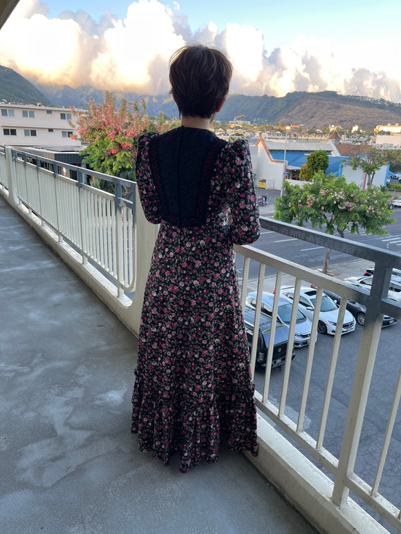 Pink Roses Black Lace Trim Vintage Style Long Sleeve Dress 6761/750