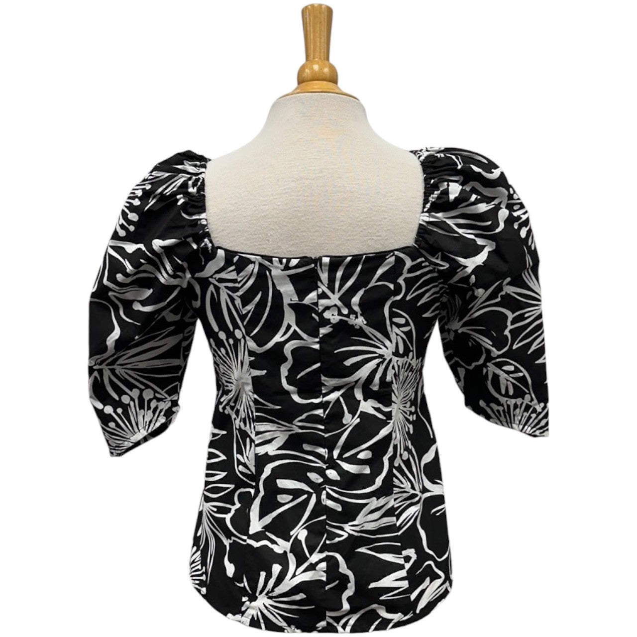 halfsleevetops_black_hibiscus_4