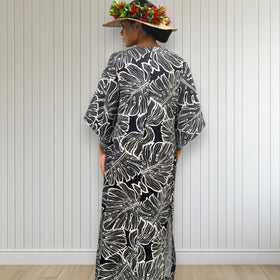 Black Kimono Sleeve Hawaiian Dress