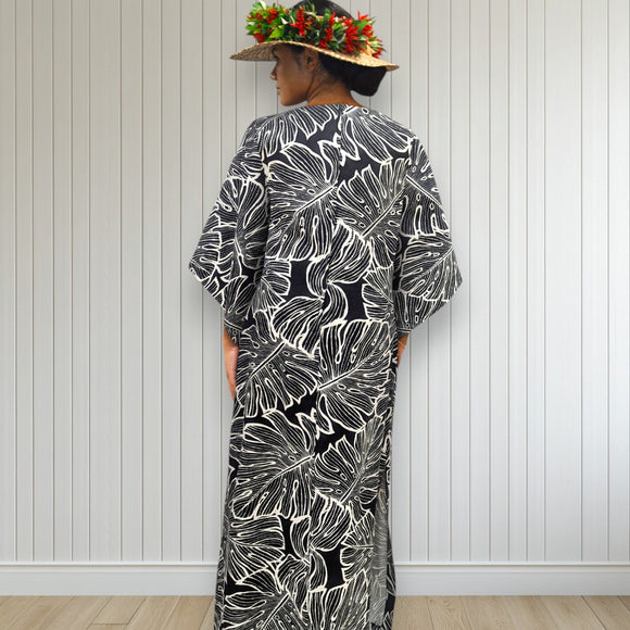 Black Kimono Sleeve Hawaiian Dress