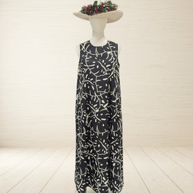 Black Monstera Leaf Sleeveless Long Dress