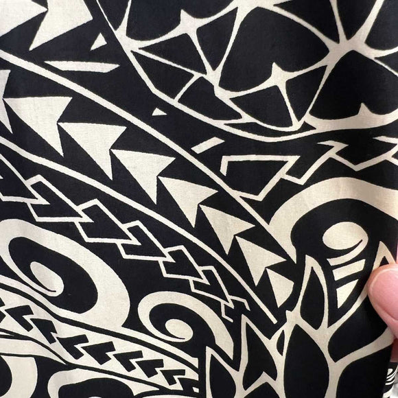 Black Pineapple Tapa Velvet Collar Muumuu Dress