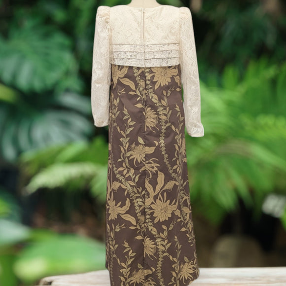Brown FlowerLei Long Pleated Lace Hawaiian Dress