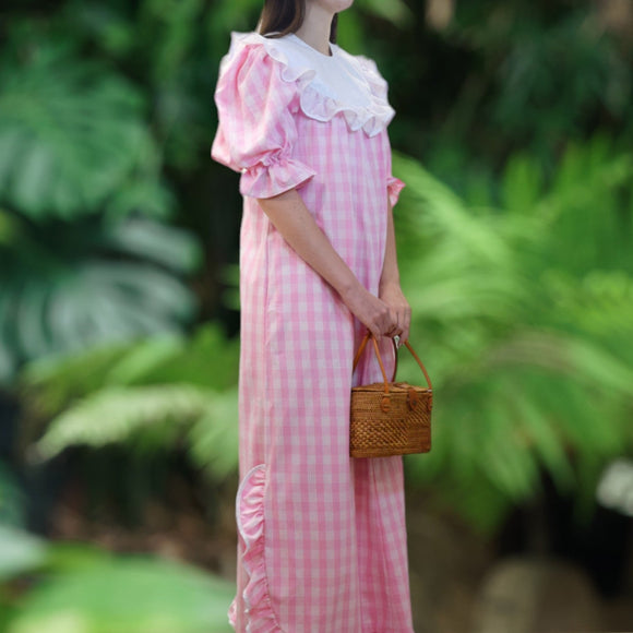 Classic Style Palaka Muumuu White Ruffle Pink