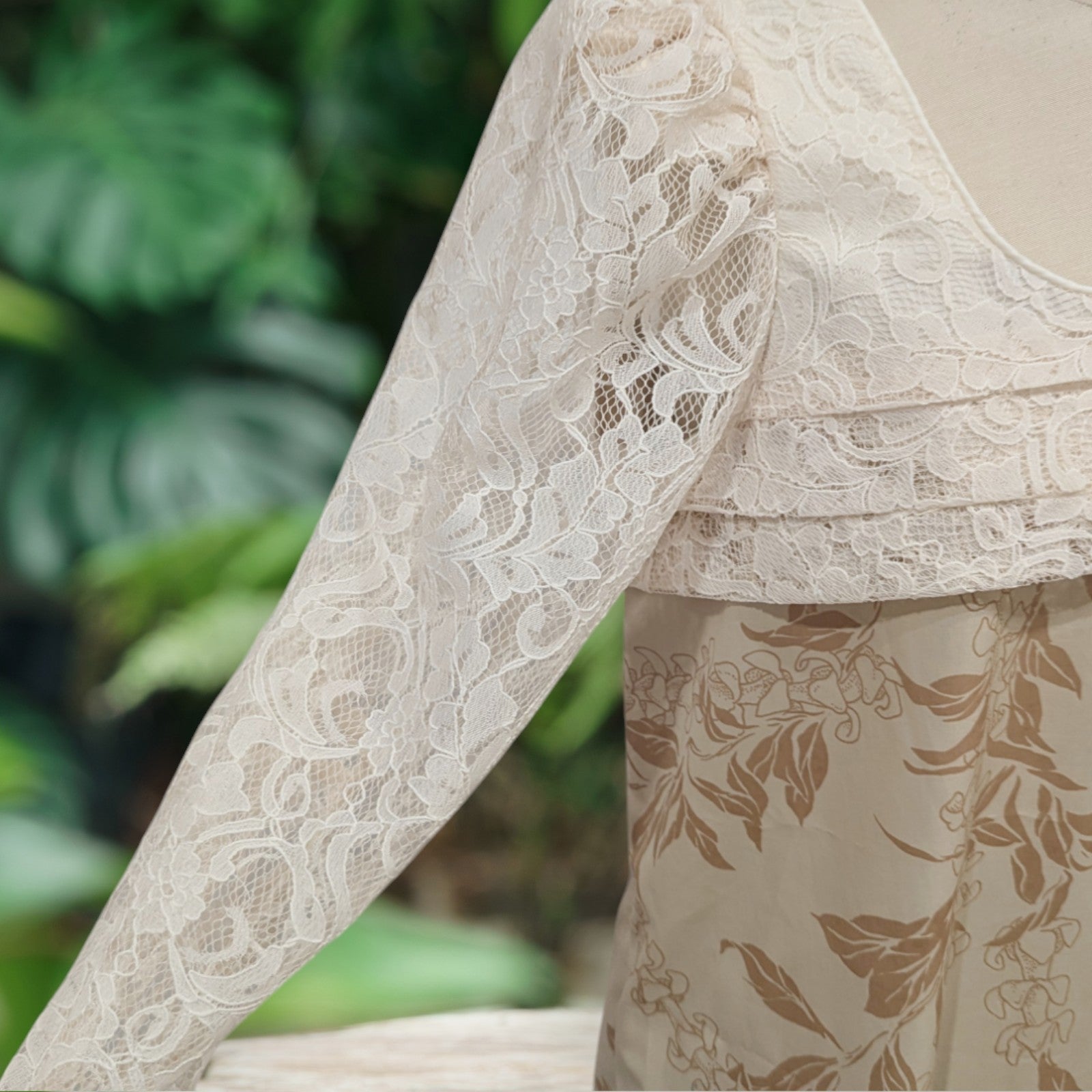 Cream FlowerLei Elegant Lace Hawaiian Dress