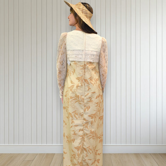 Cream FlowerLei Elegant Lace Hawaiian Dress