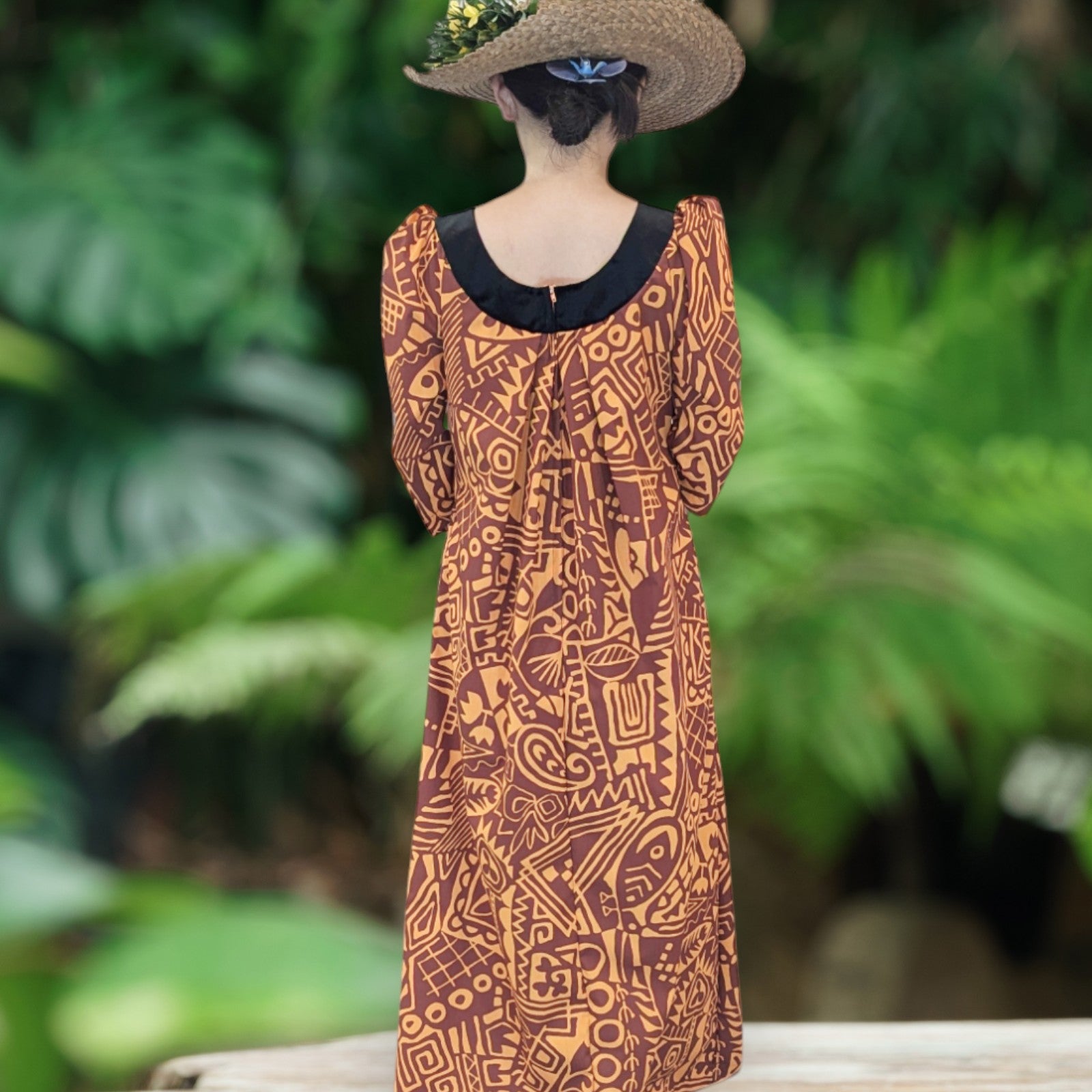Crimson Tribal Muumuu Dress with Black Collar / MR144 M