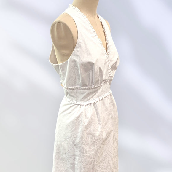 Elegant Hawaiian White Dress Sleeveless