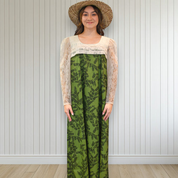 Green Leaf Long Pleated White Lace Hawaiian Dress