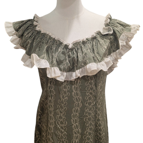 Traditional Hawaiian Holomuʻu – Beautiful Mermaid Line Hawaiian Dress | Made in Hawaii