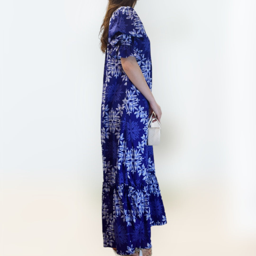 HawaiianQuiltingMotifwithPalakaMuumuu-Blue