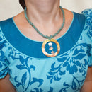 HawaiianStyleBeadedShellNecklace_TripleBloomCircleMotif