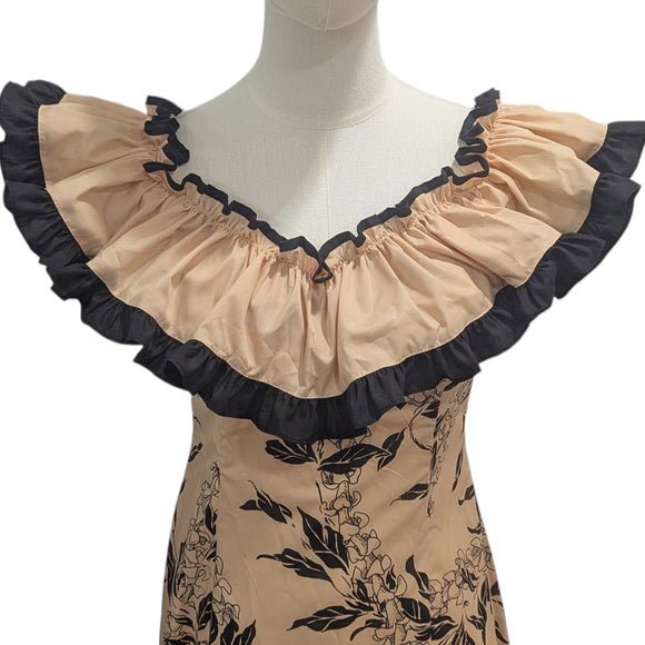 Traditional Hawaiian Holomuʻu – Elegant Flower Lei Print Mermaid Line Dress with Train | Made in Hawaii