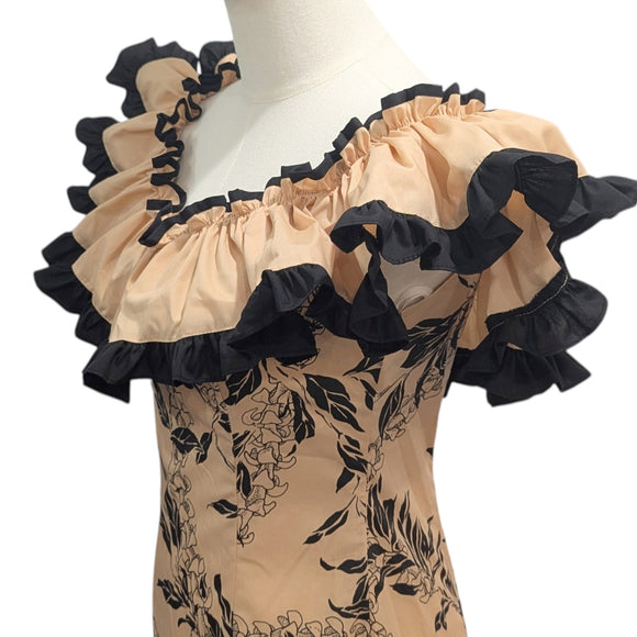 Traditional Hawaiian Holomuʻu – Elegant Flower Lei Print Mermaid Line Dress with Train | Made in Hawaii