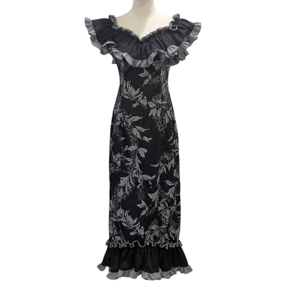 Traditional Hawaiian Holomuʻu – Elegant Flower Lei Print Mermaid Line Dress with Train | Made in Hawaii