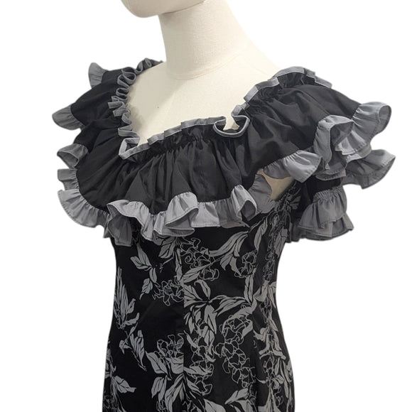 Traditional Hawaiian Holomuʻu – Elegant Flower Lei Print Mermaid Line Dress with Train | Made in Hawaii