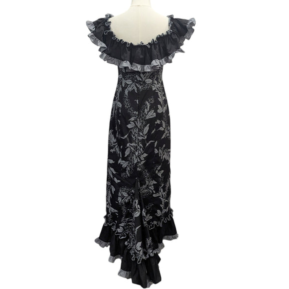Traditional Hawaiian Holomuʻu – Elegant Flower Lei Print Mermaid Line Dress with Train | Made in Hawaii