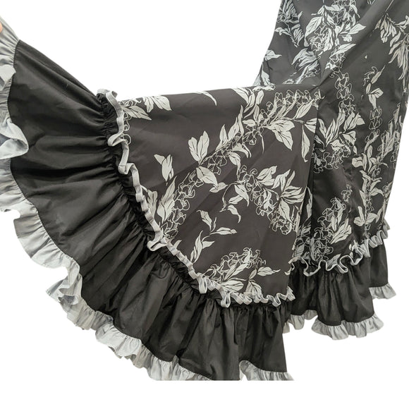 Traditional Hawaiian Holomuʻu – Elegant Flower Lei Print Mermaid Line Dress with Train | Made in Hawaii