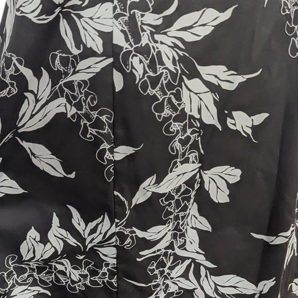 Traditional Hawaiian Holomuʻu – Elegant Flower Lei Print Mermaid Line Dress with Train | Made in Hawaii
