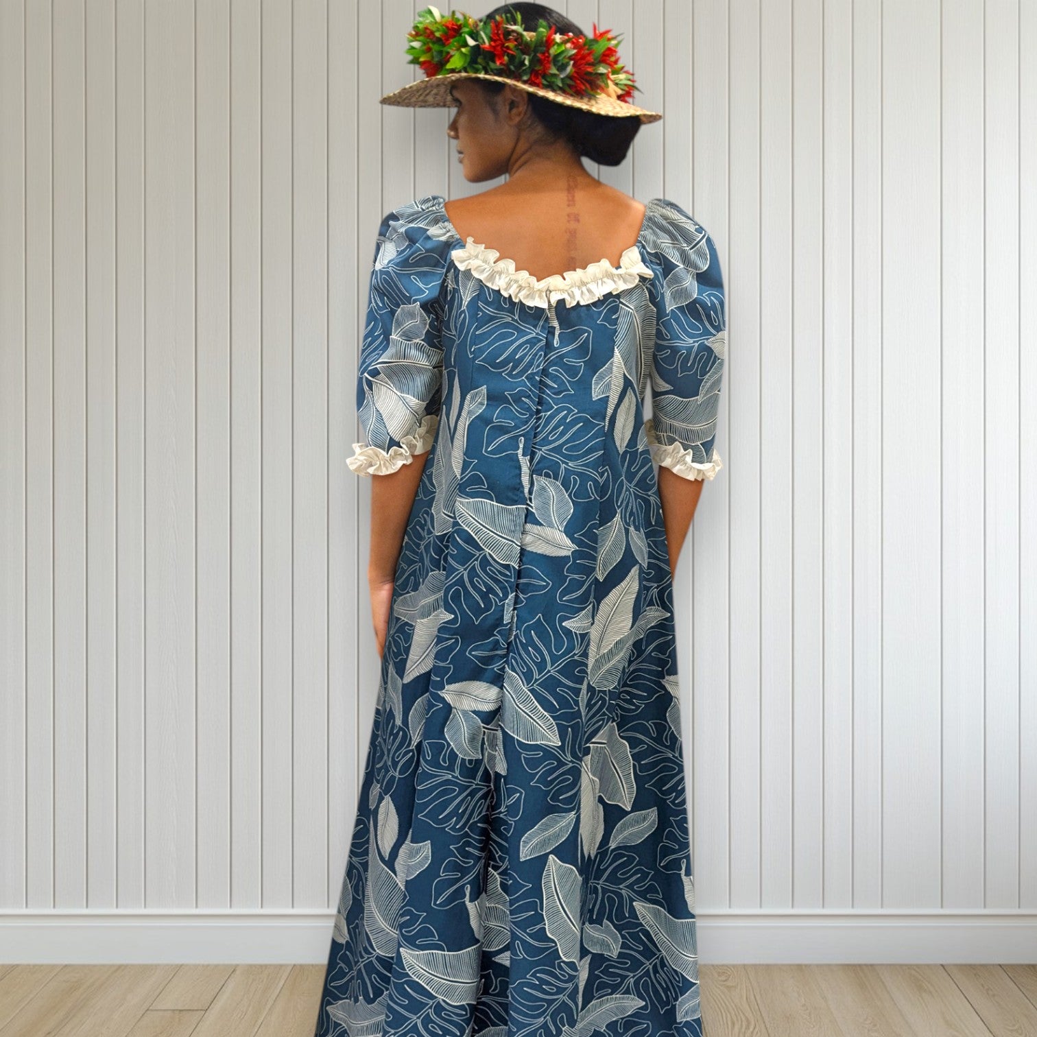 Fitted Hawaiian Dresses | Elegant Formal Styles from Hawaii | Muumuu Mall by Muumuu Rainbow Fitted Hawaiian Dresses | Elegant Formal Styles from Hawaii | Muumuu Mall by Muumuu Rainbow