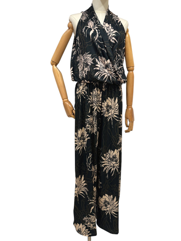 Dragon Fruits Print Sleeveless Jumpsuit – Relaxed Fit, Vacation Ready