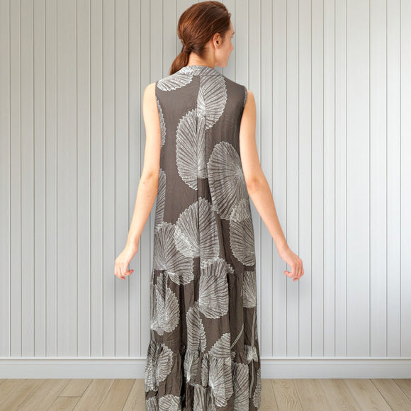 Island Grace Tired Dress Loulu