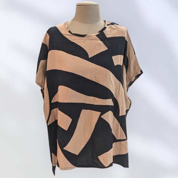 Island Rhythm Flow Top