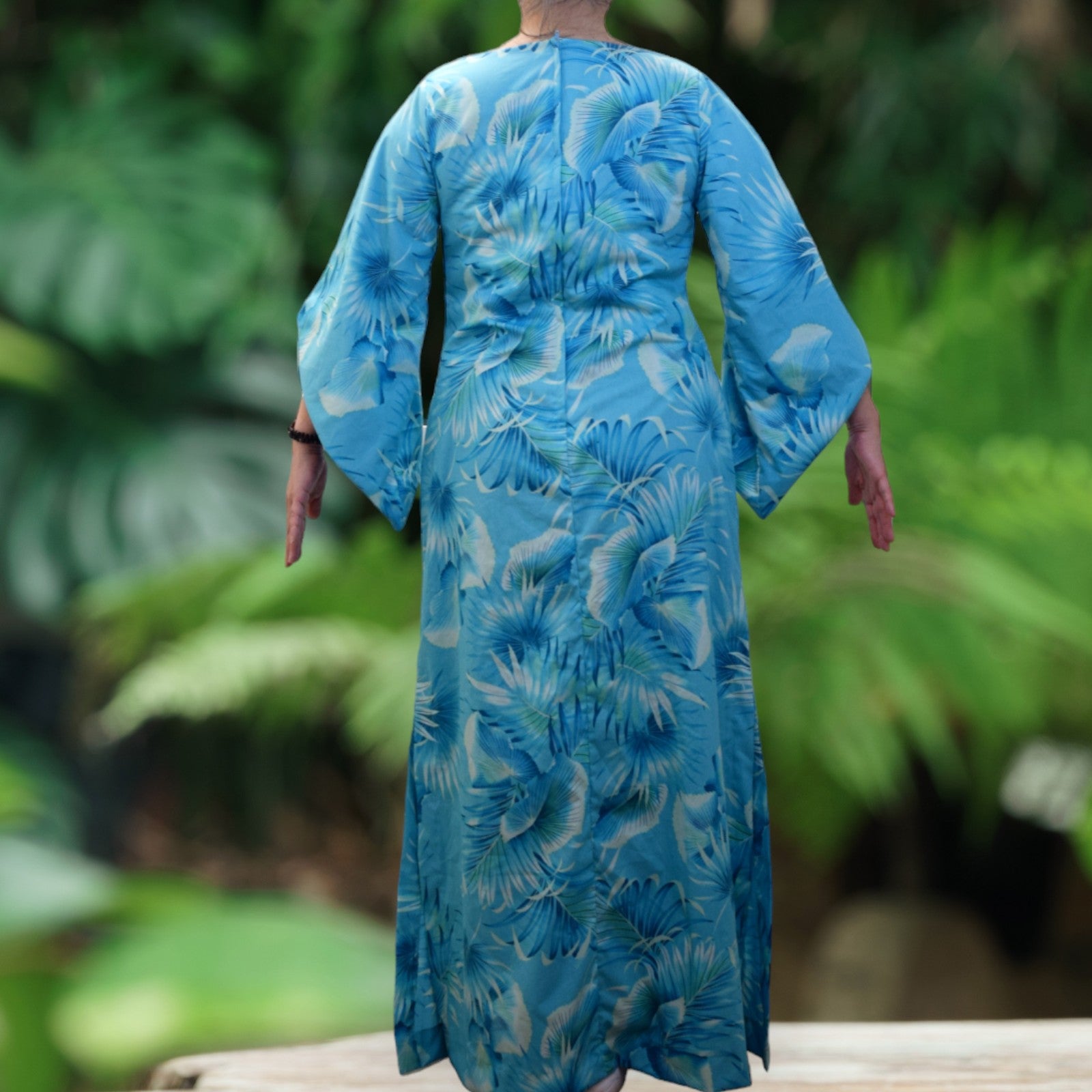 Kimono-Sleeve-Hawaiian-Dress-With-Slit-Design-Aqua