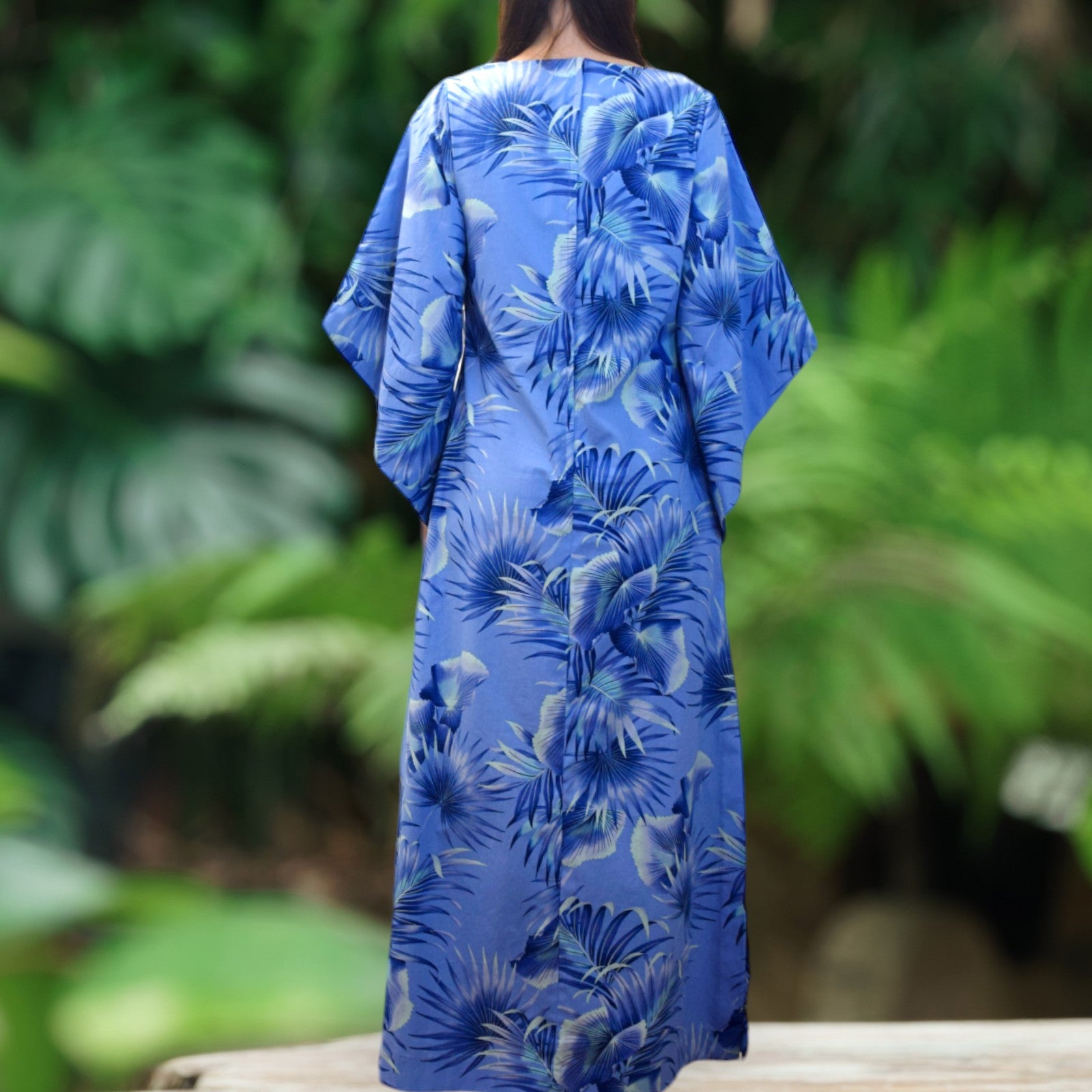 Kimono-Sleeve-Hawaiian-Dress-With-Slit-Design-Blue