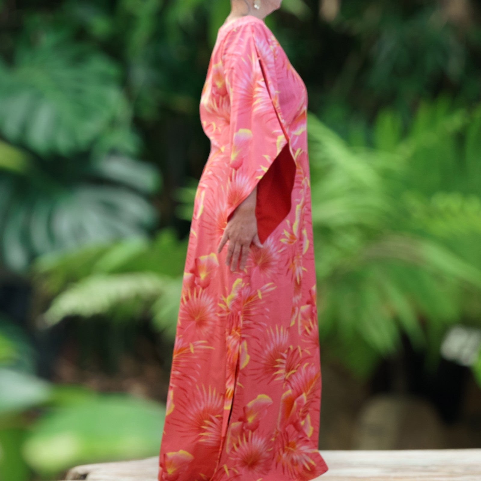 Kimono-Sleeve-Hawaiian-Dress-With-Slit-Design-Peach