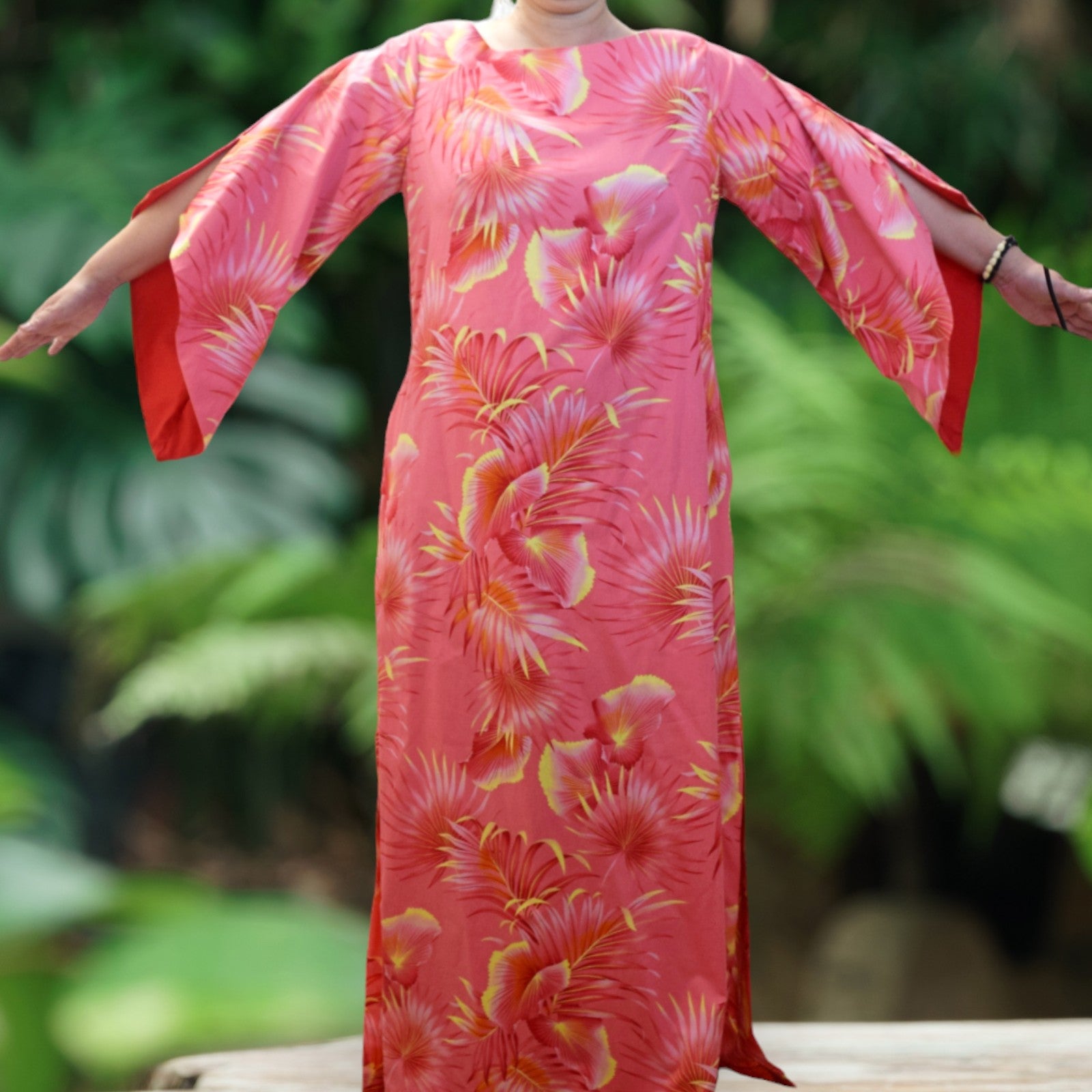 Peach Fan Palm Kimono Sleeve Hawaiian Dress Elegant Island Style Made in Hawaii L(12) Peach Fan Palm Kimono Sleeve Hawaiian Dress Elegant Island Style Made in Hawaii L(12)