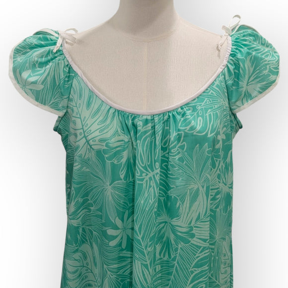 Hawaiian Muumuu Dress with Tropical Botanical Print – Mint Green 8421