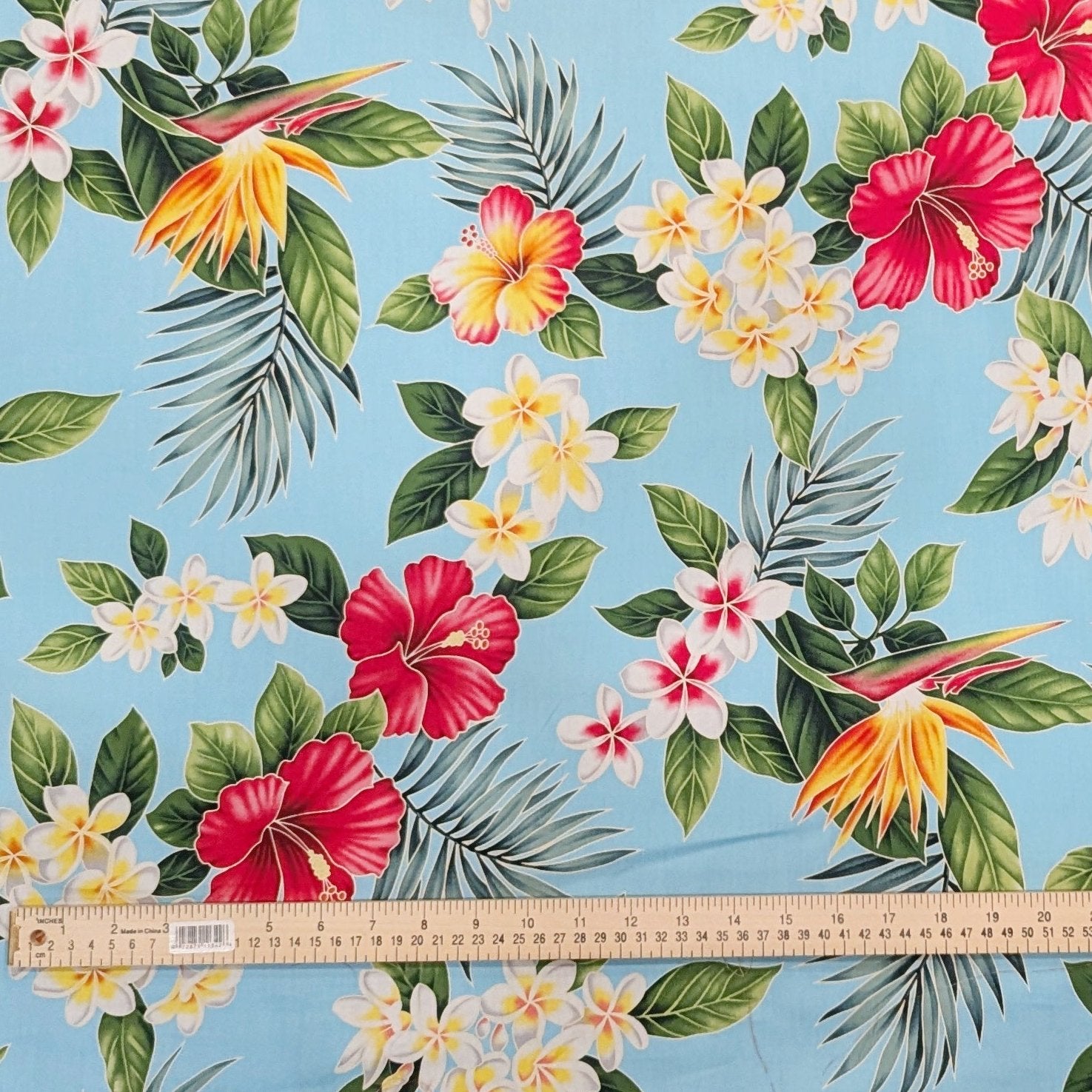 ParadiseHibiscus_PlumeriaHawaiianFabric-SkyBlue