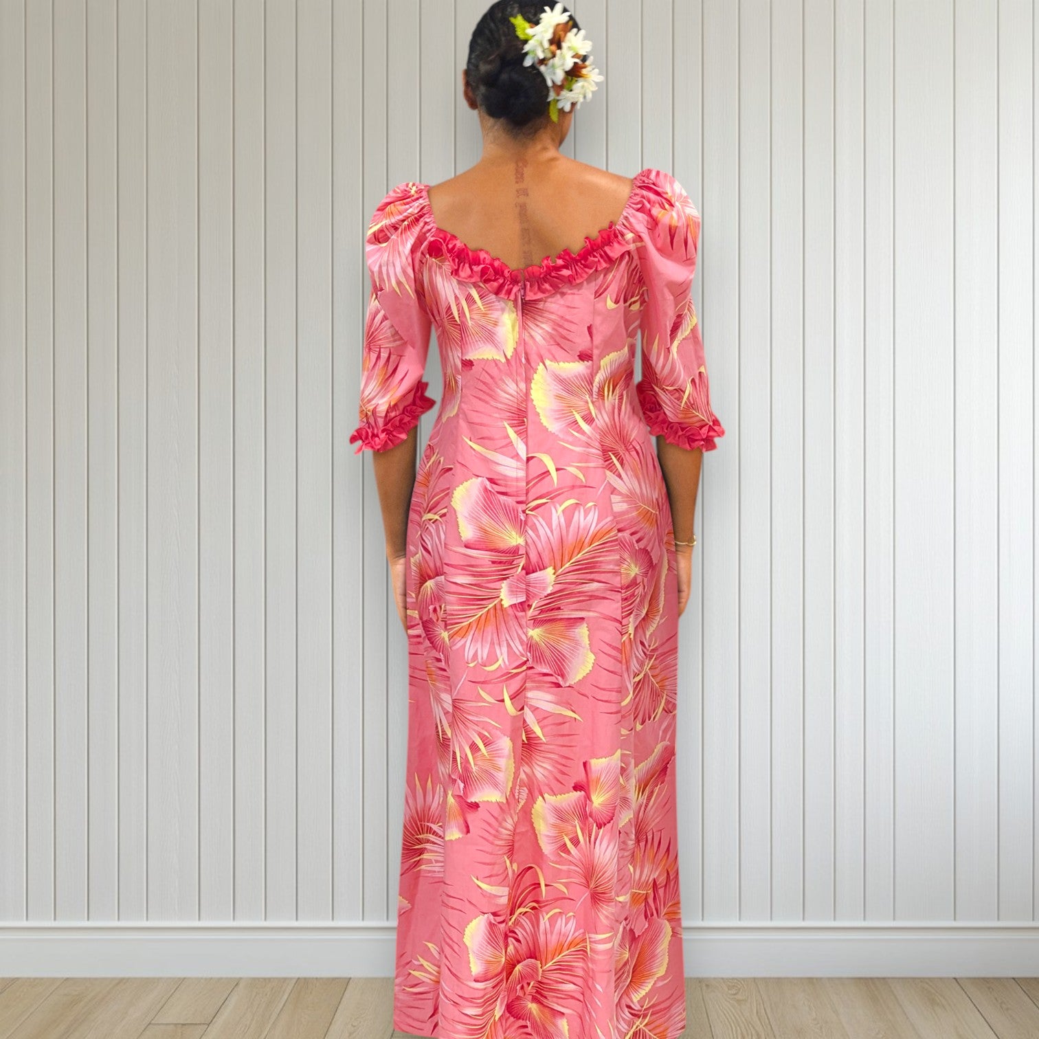 Women's Hawaiian Off-Shoulder Muumuu Top - Pink Hibiscus Vine Print Rayon Blouse