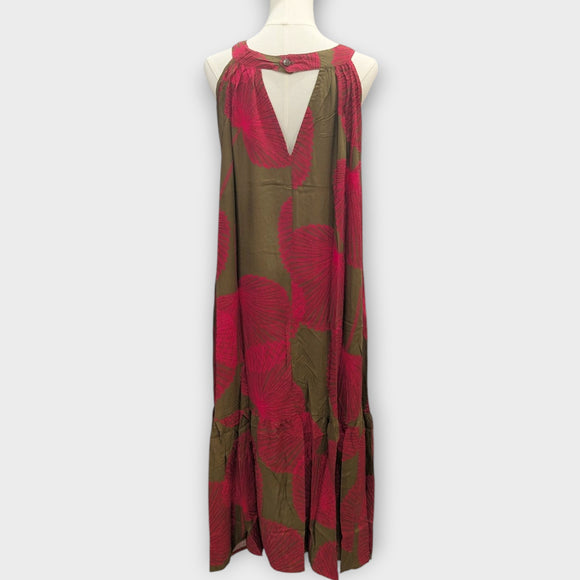 Elegant Round Neck Halter Sleeveless Summer Dress in the Loulu Palm Leaf Print