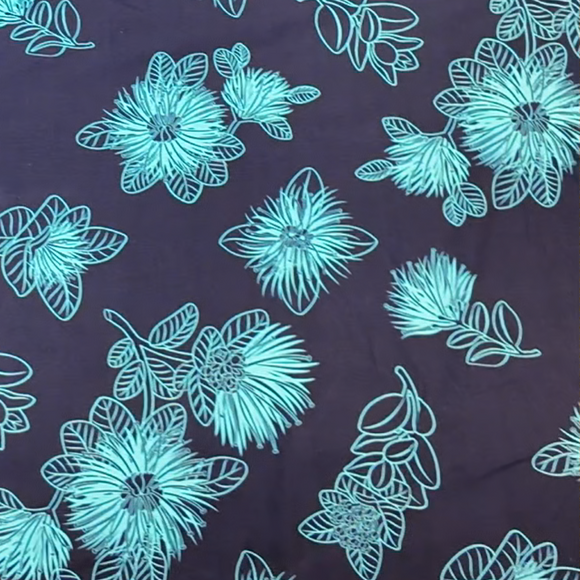 ha3aiianfabric_ohia_flower_navy_3