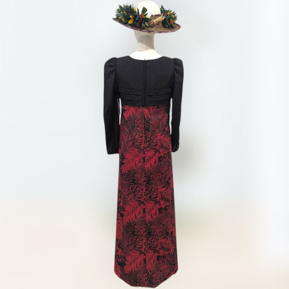 Tiare Noir Long Sleeve Dress