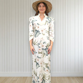 White Velvet Trim Mandarin Collar Hibiscus Dress 