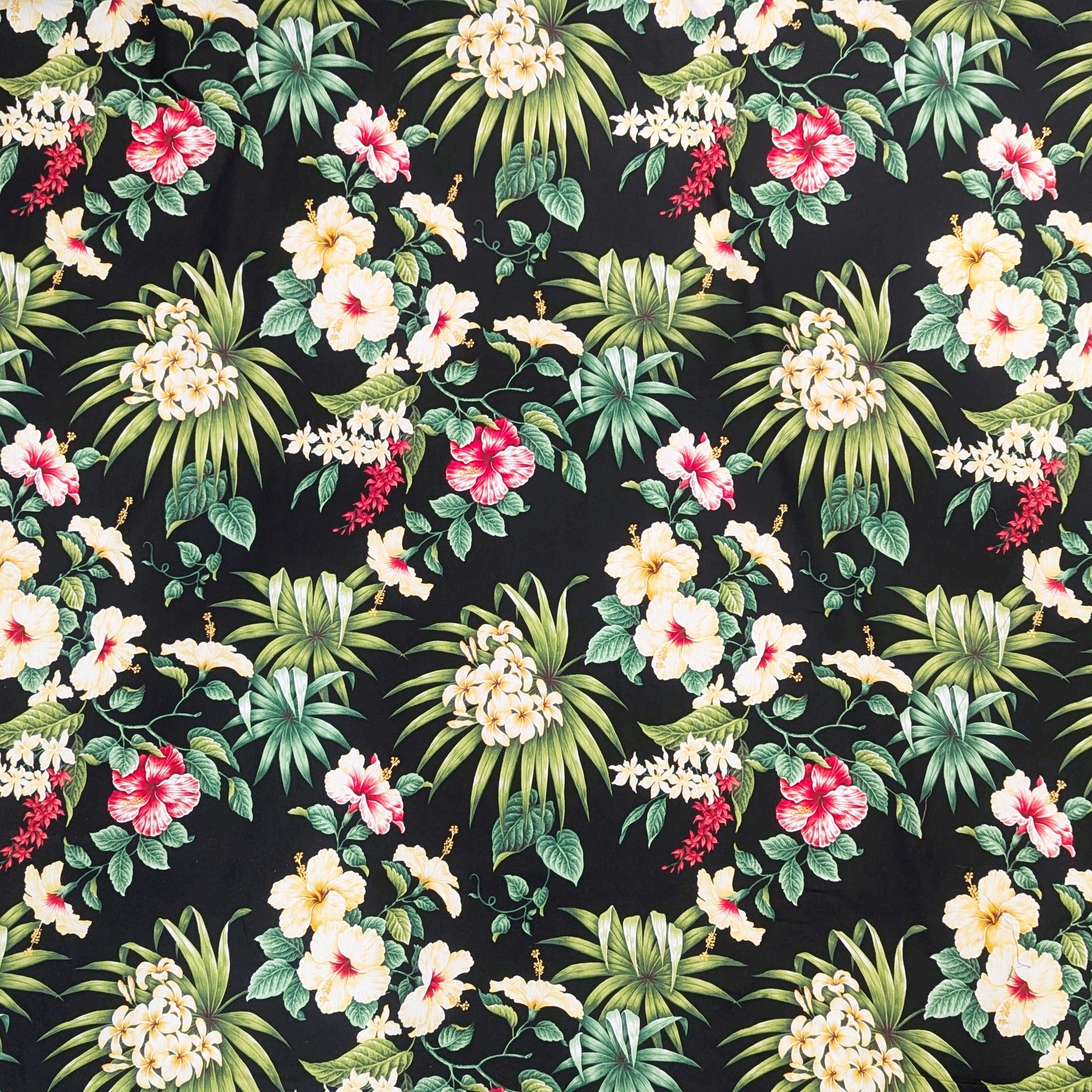 WhiteandRedHibiscusPrintHawaiianFabric