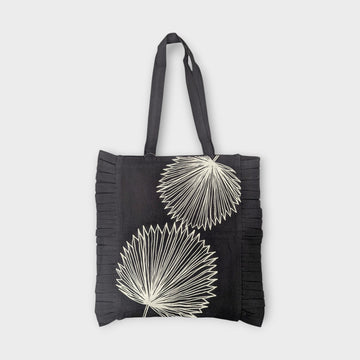 loulu_palm_ruffle_tote_bag