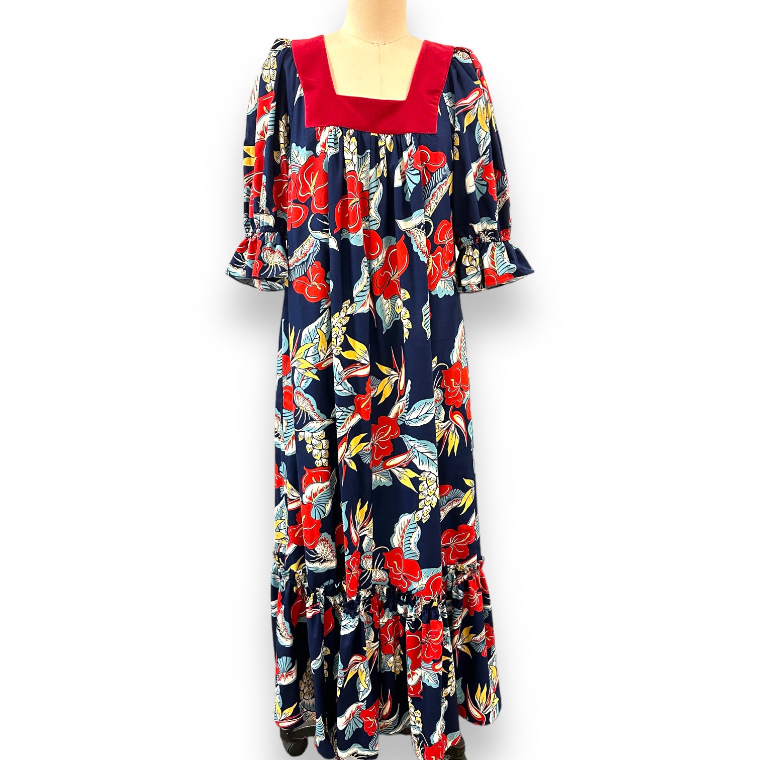 Muumuu Dress Black Hibiscus Cotton Mid Length | Muumuu Mall by Muumuu ...