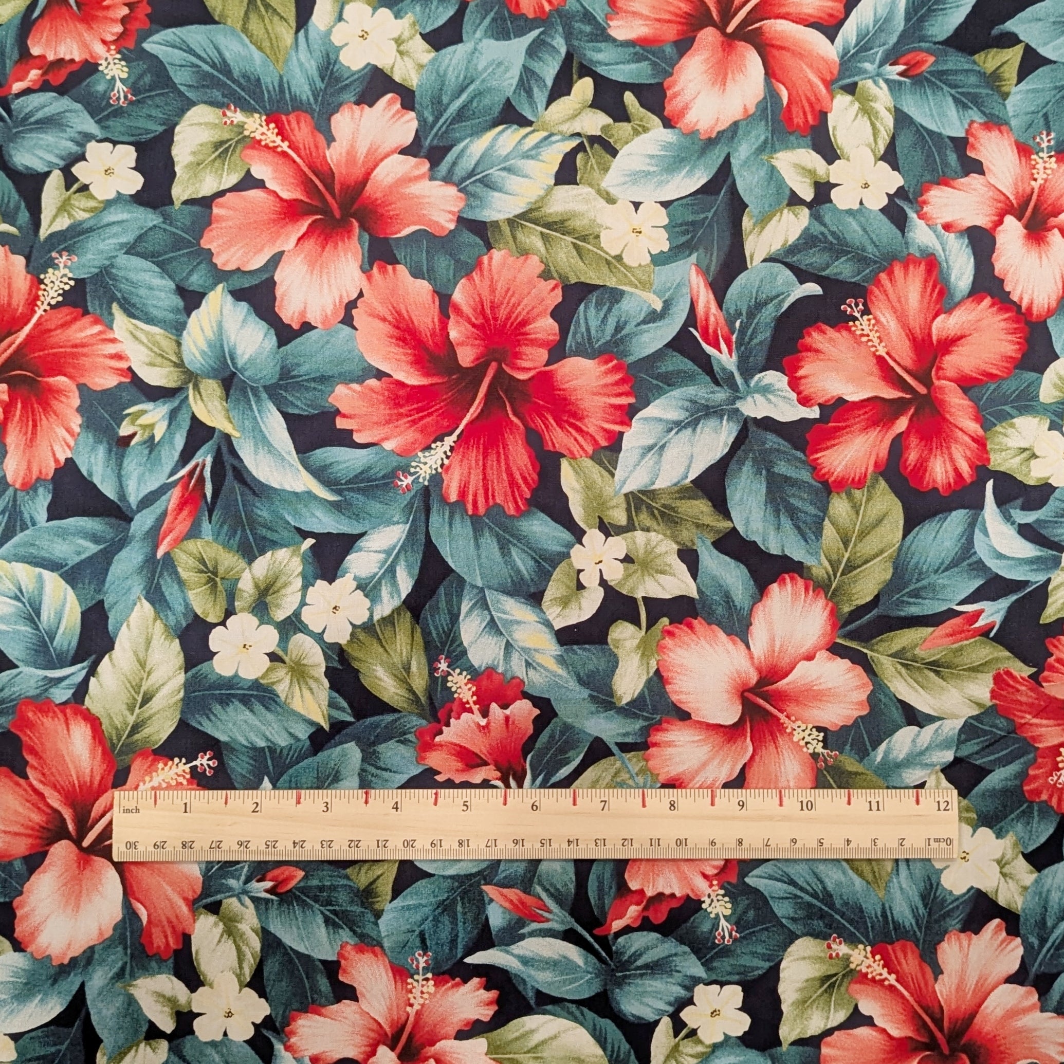 Buy Designer Hawaiian Fabric Online | Muumuu Mall by Muumuu Rainbow