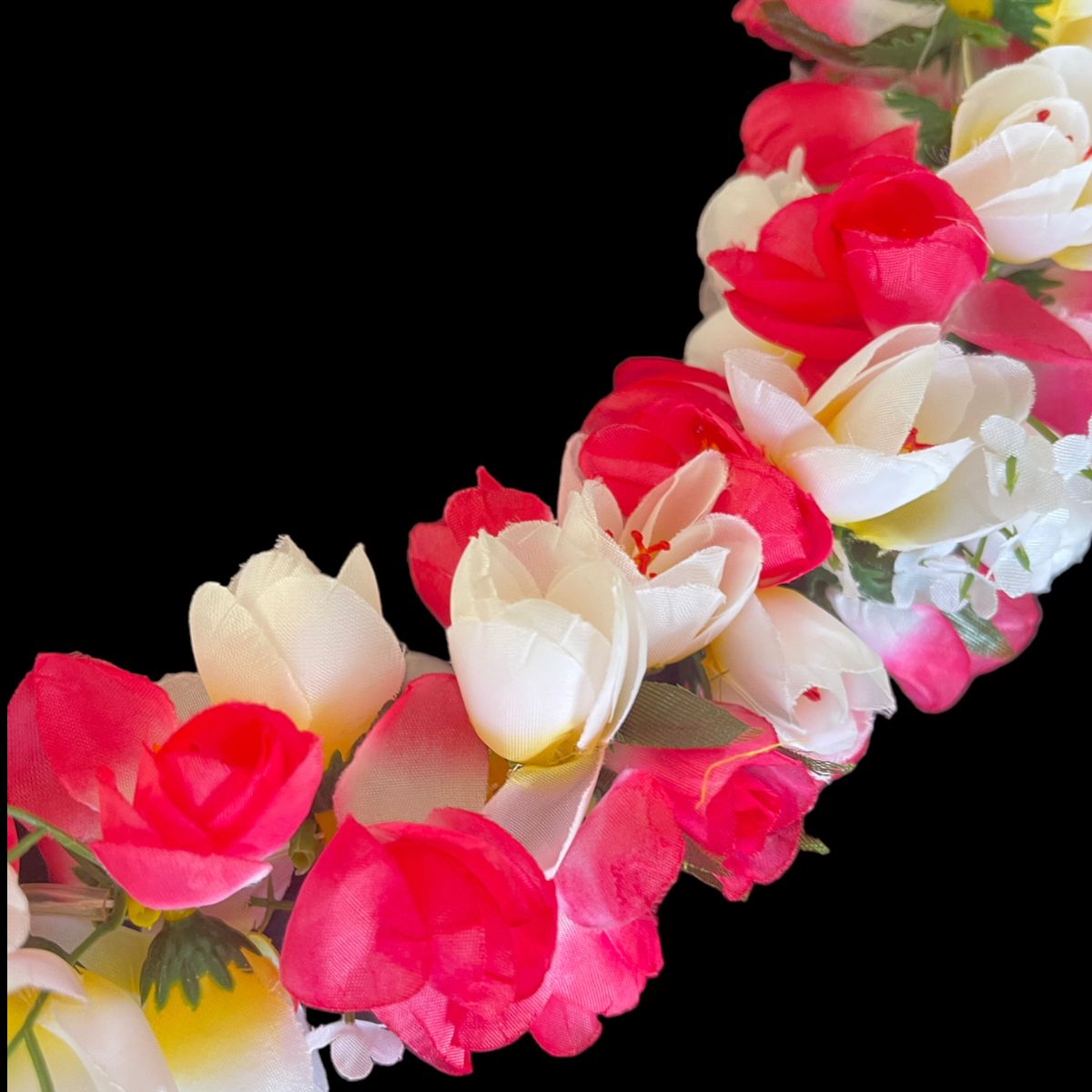 White and Pink Rose Flower Lei - 0