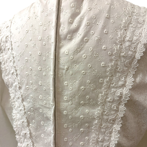 White-on-White Cottagecore Vintage Revival Hawaiian Dress – Lace Trim Long Sleeve 6761/750