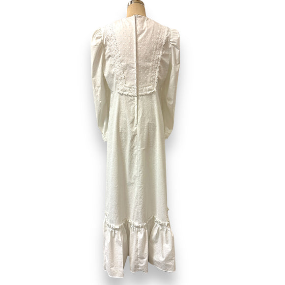 White-on-White Cottagecore Vintage Revival Hawaiian Dress – Lace Trim Long Sleeve 6761/750