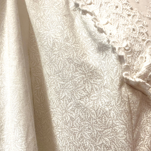 White on White Lace Trim Small Flowerl Prints Vintage Long Sleeve Hawaiian Dress