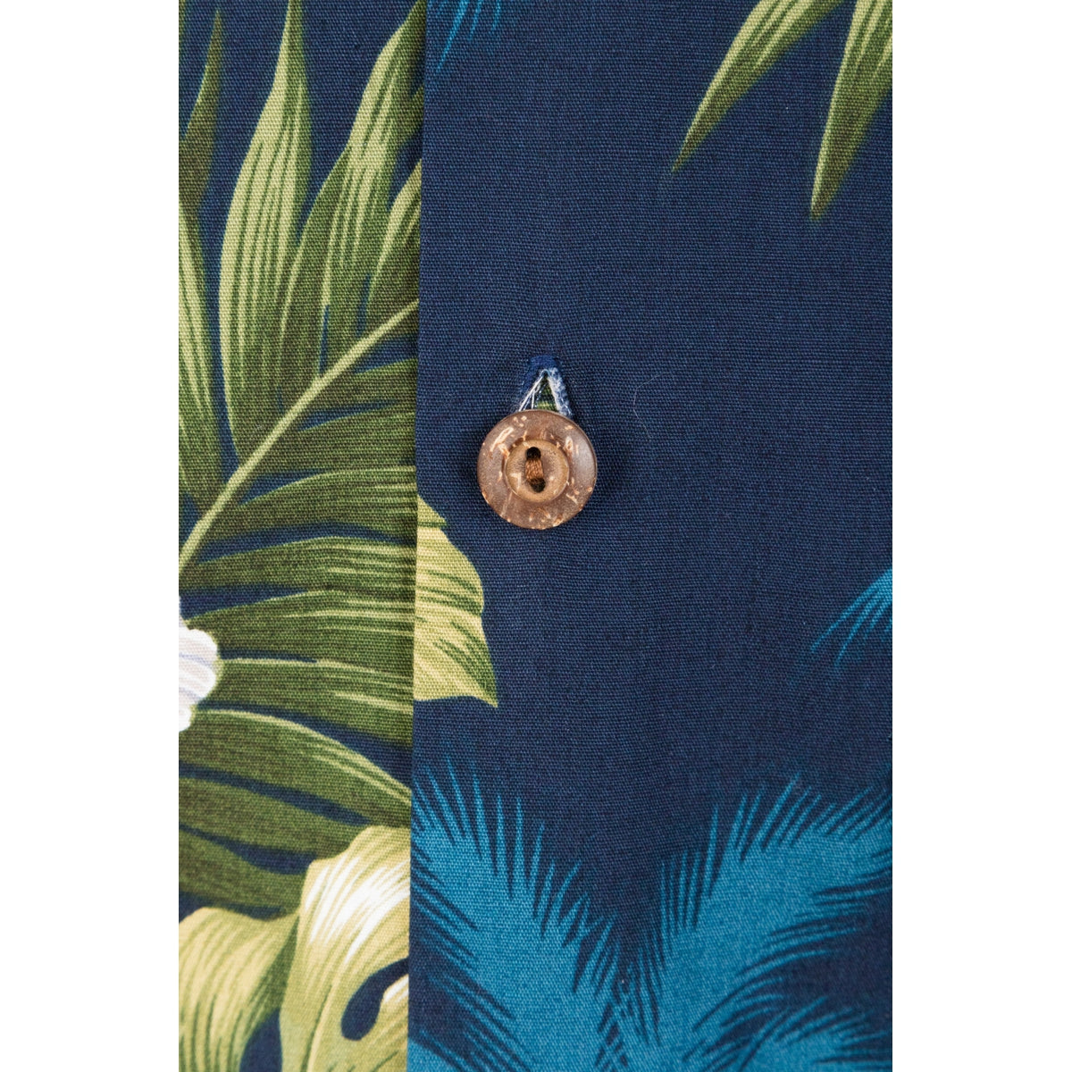 Hibiscus and Palm Tree Cotton Aloha Shirt | Blue - Muumuu Outlet